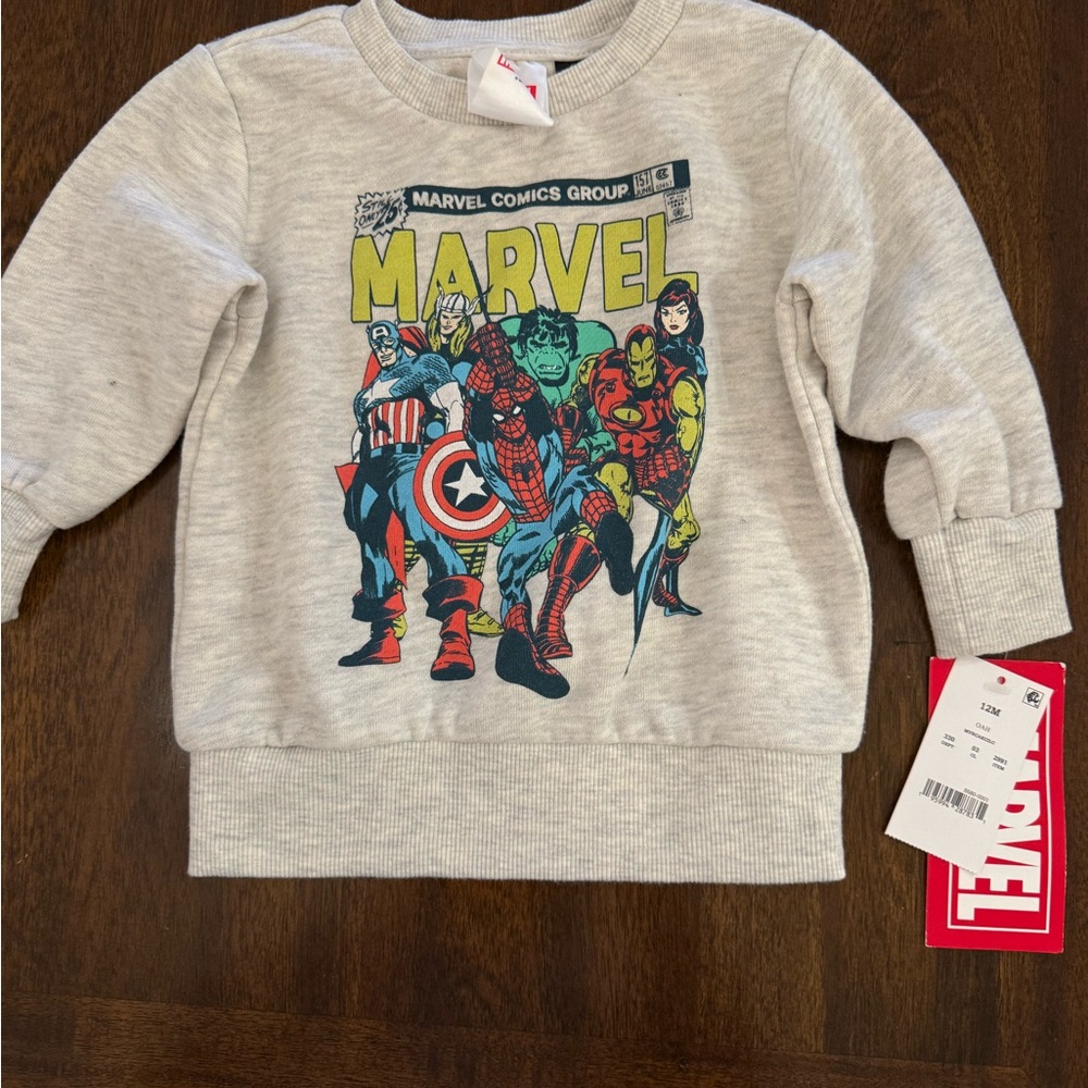 Marvel Light Gray Crewneck with Yellow & Teal Comic Print